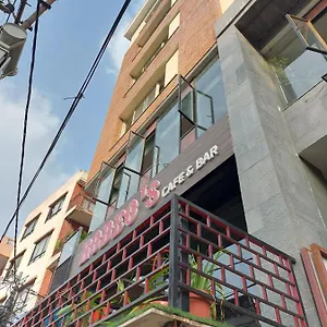 Rodeos Hotel