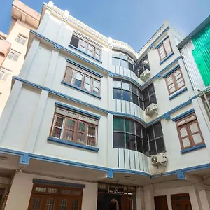 Oyo 808 Om Ganapati Pvt Ltd Hotel